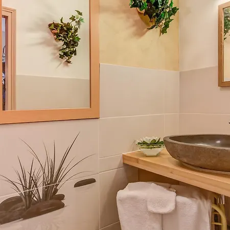 Des 4 Continents - Le Mans Hotel 3*